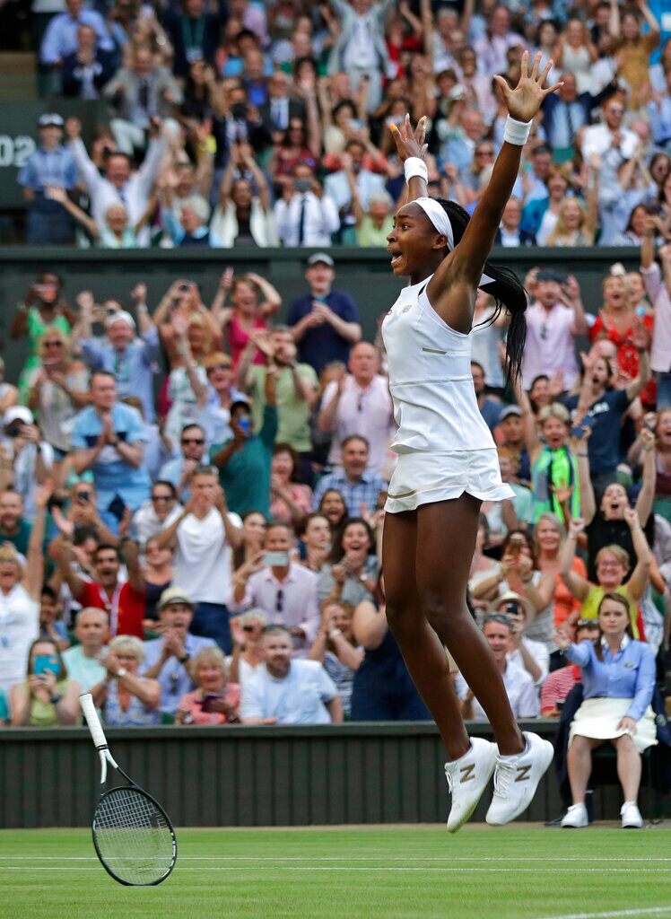Coco Gauff, 15, beats Polonia Hercog at Wimbledon, advancing to Round 4