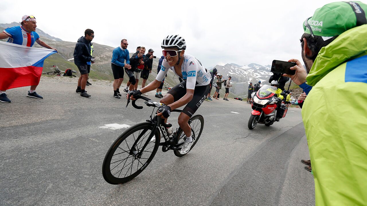Tour de France thrown into chaos after hailstorm in Alps stops crucial stage