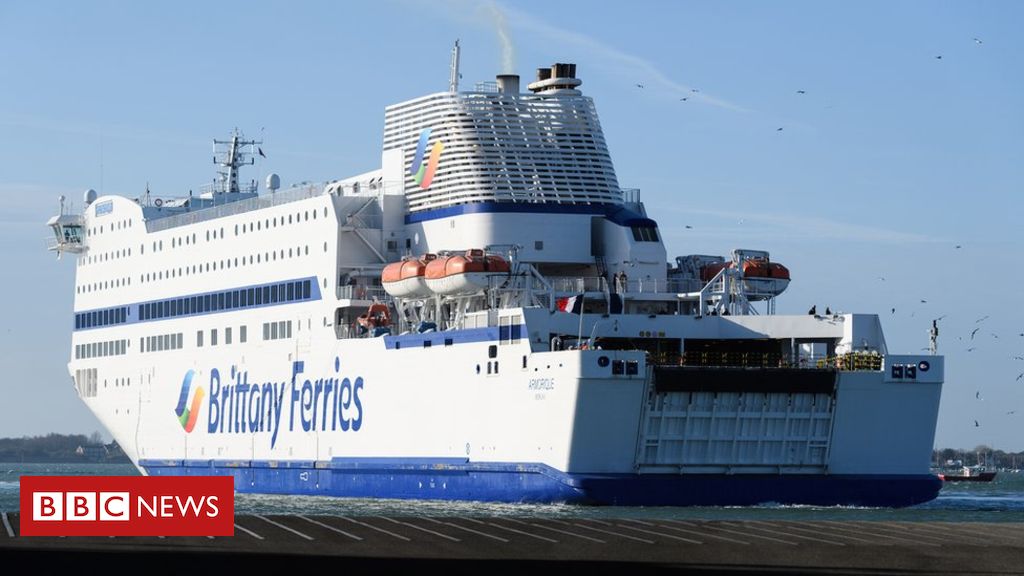 Brexit ferry deal ‘rushed and risky’, MPs say
