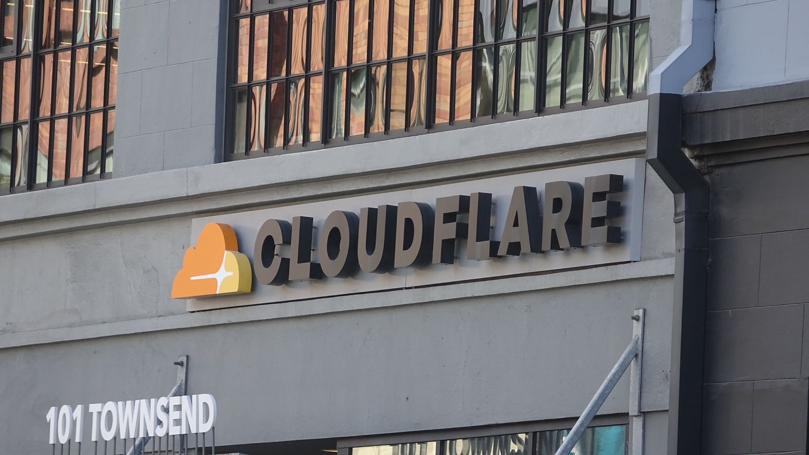 Cloudflare down: Thousands of popular websites affected by brief outage | Science & Tech News