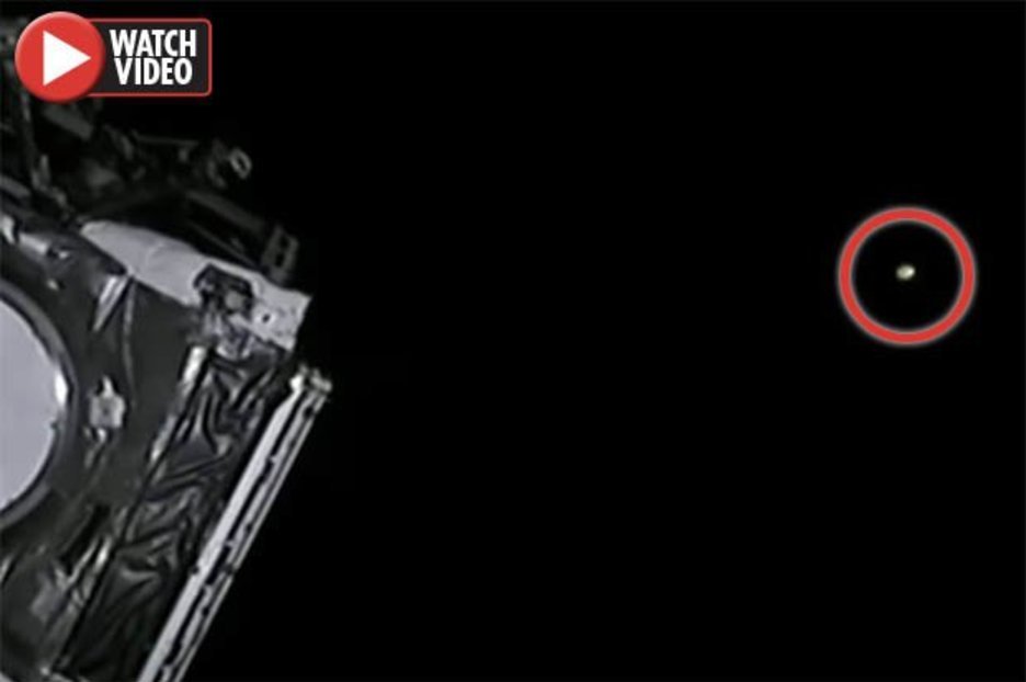 SpaceX UFO veers left on live feed to rule out space debris theory