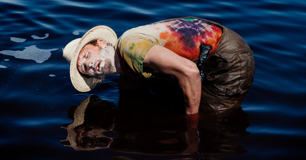 What Draws Hundreds to This Lake Bed? Spellbinding Crystals