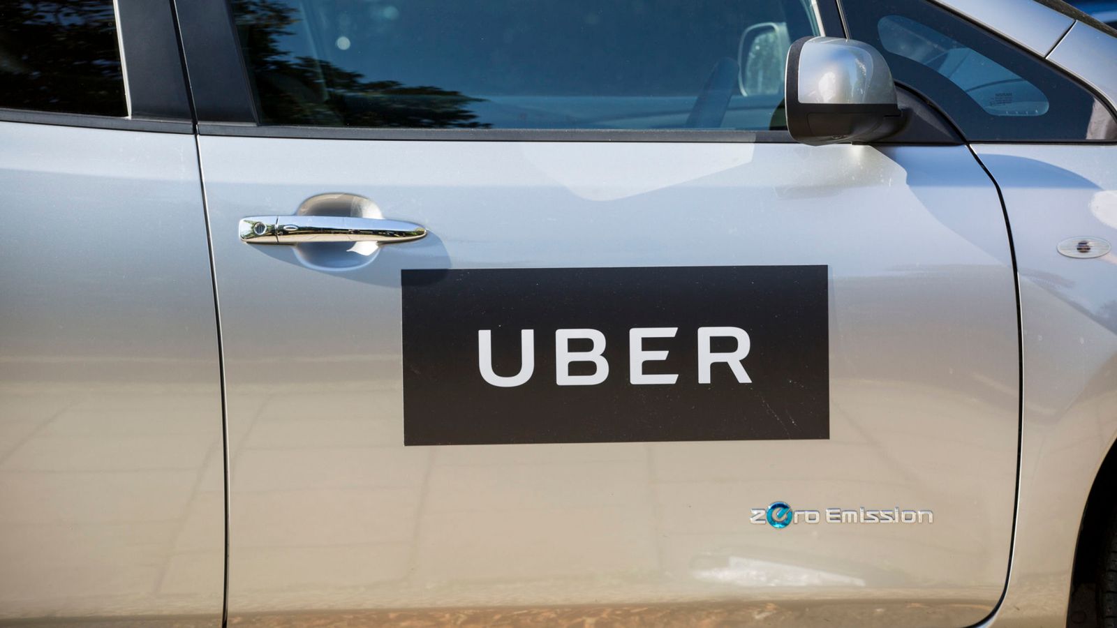 Uber shares fall after ride-hailing company reports $5bn loss | Business News