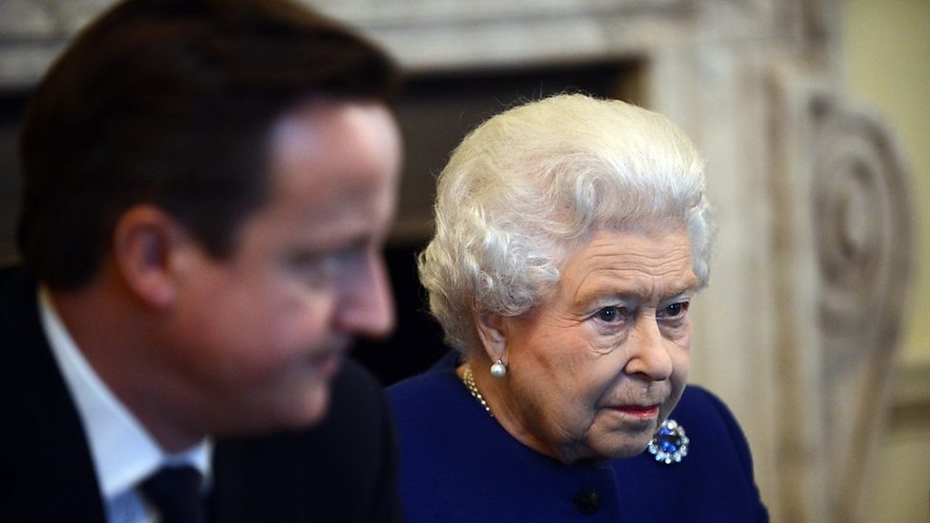 Cameron and the Queen: Palace ‘displeasure’ over comments