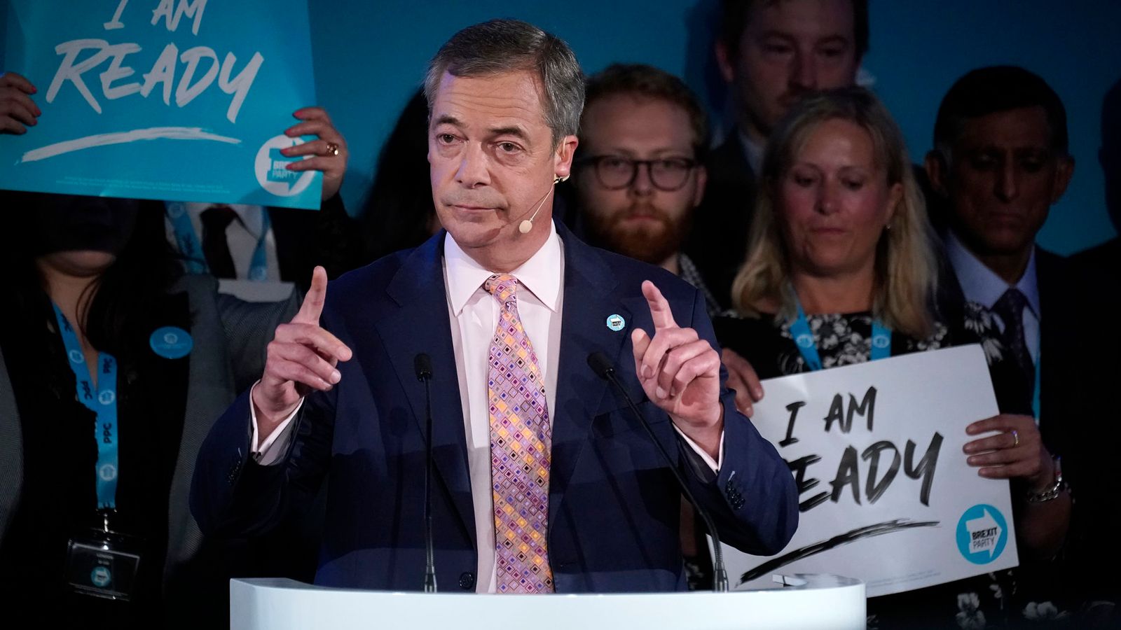 Farage confident Leave would win again in second referendum | UK News