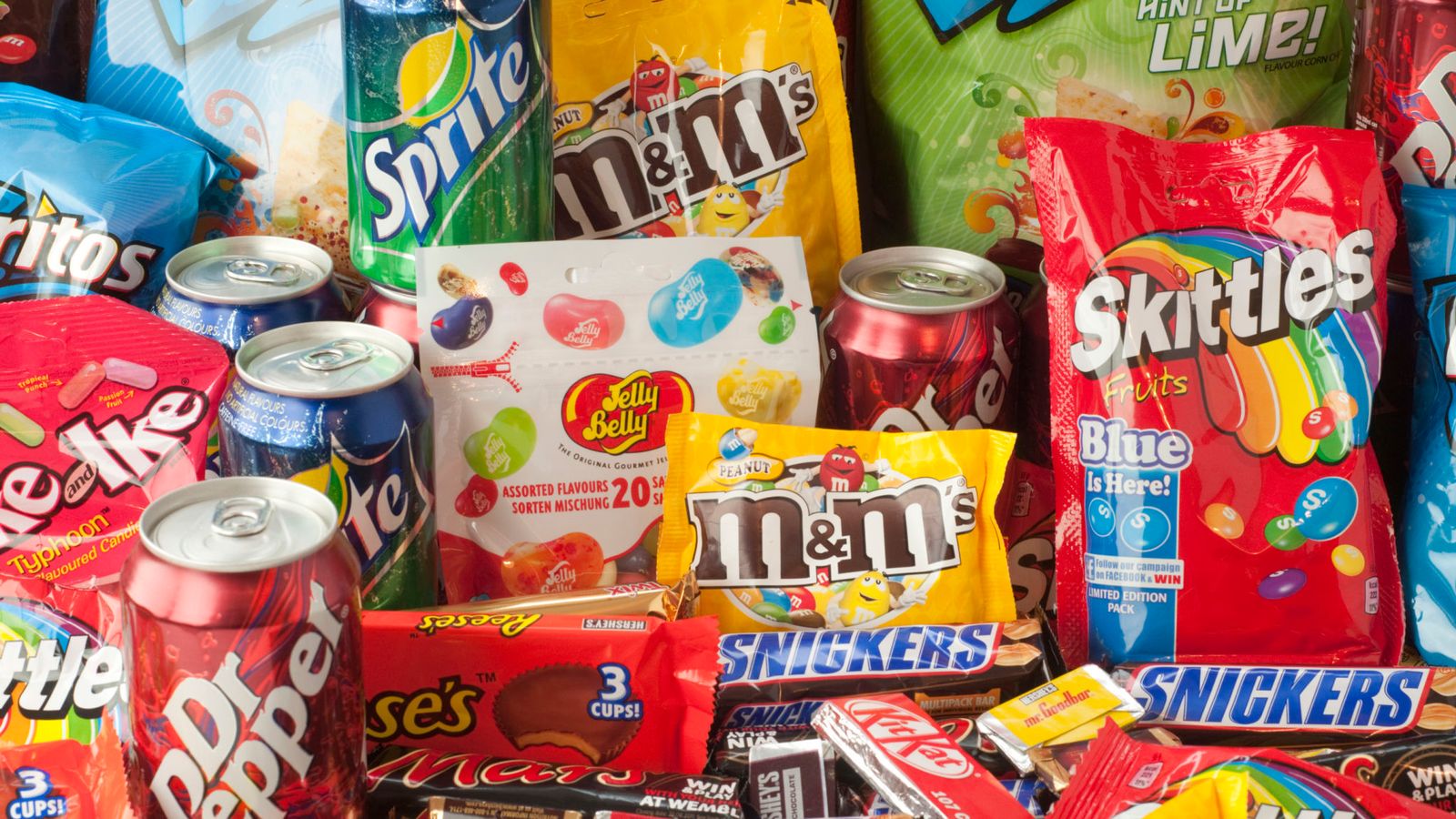 Snack tax ‘could be more effective than sugary drinks levy’ | UK News