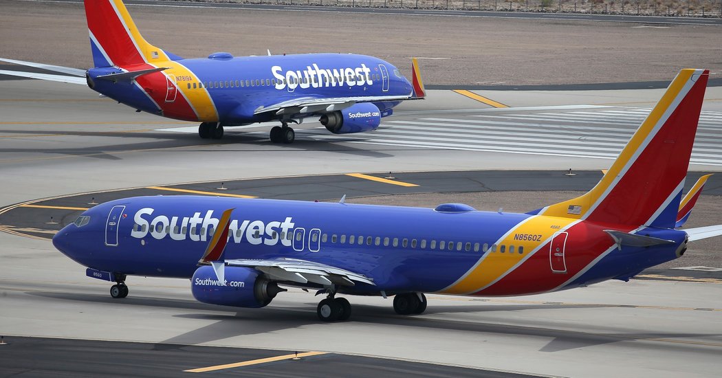 Pilots Watched Video Feed of Lavatory From Cockpit, Flight Attendant Says