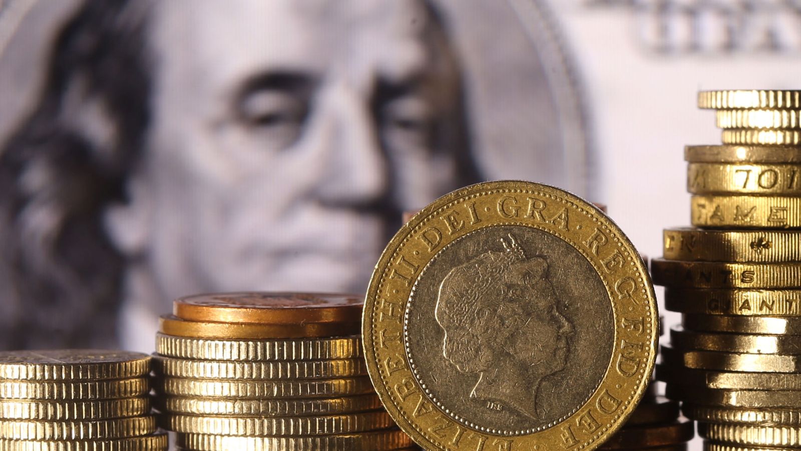 Pound surges as UK-Irish talks reveal ‘pathway’ to Brexit deal | Business News