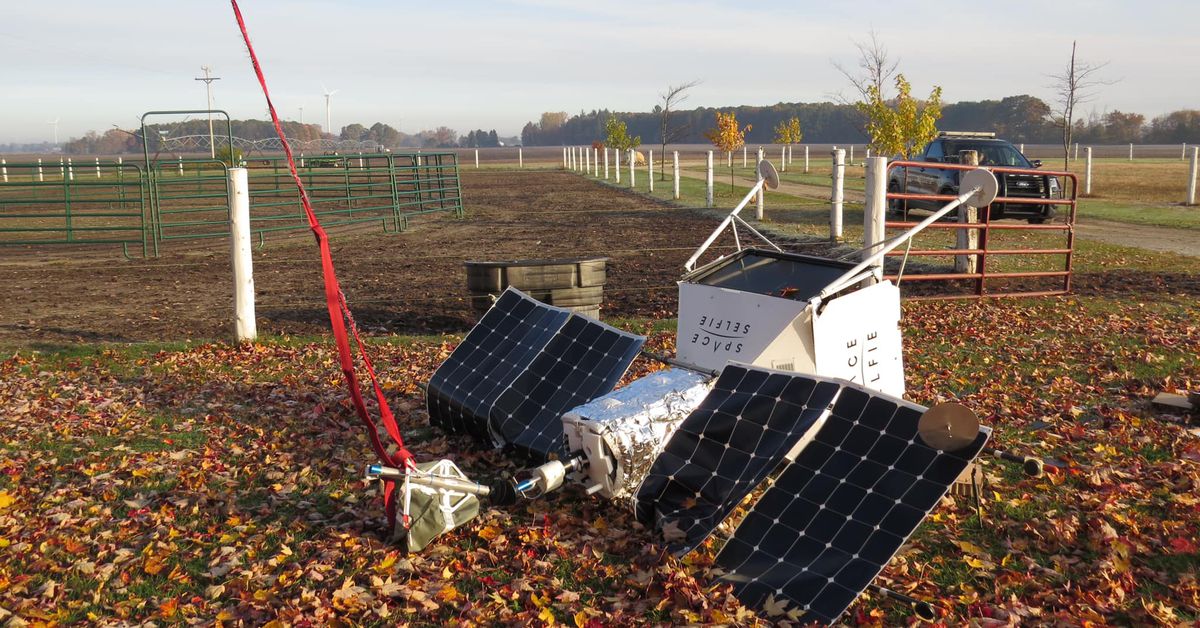 Samsung’s ‘space selfie’ balloon crash-lands on Michigan farm