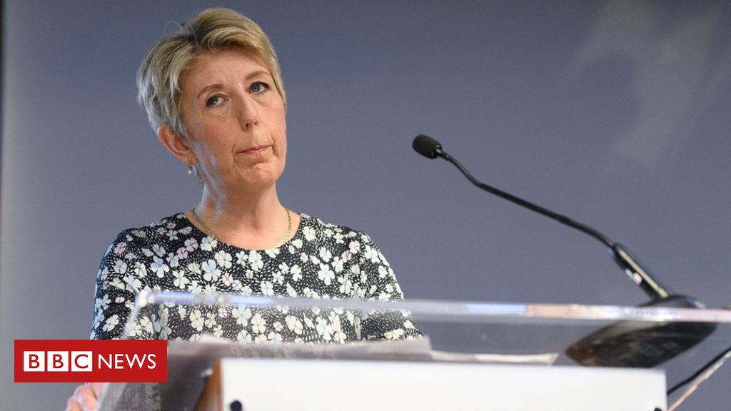 Angela Smith: Ex-Labour MP to contest seat for Lib Dems