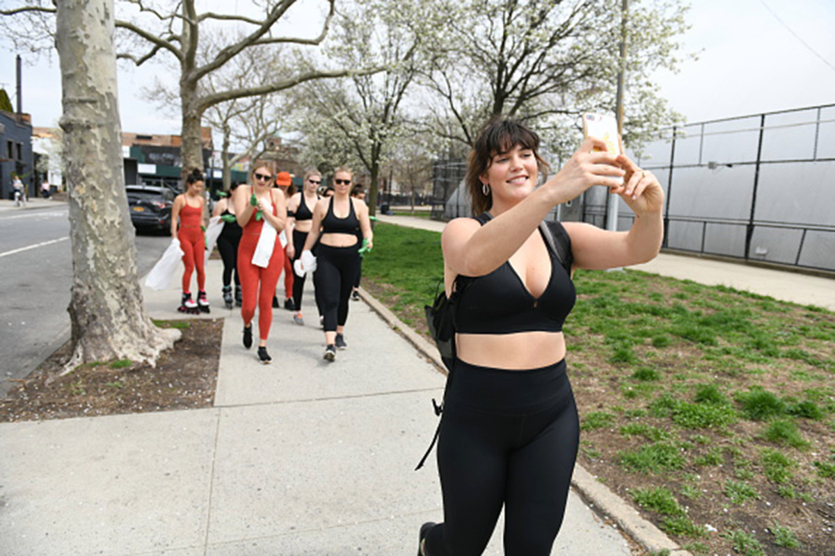 Victoria’s Secret signs first size-14 model