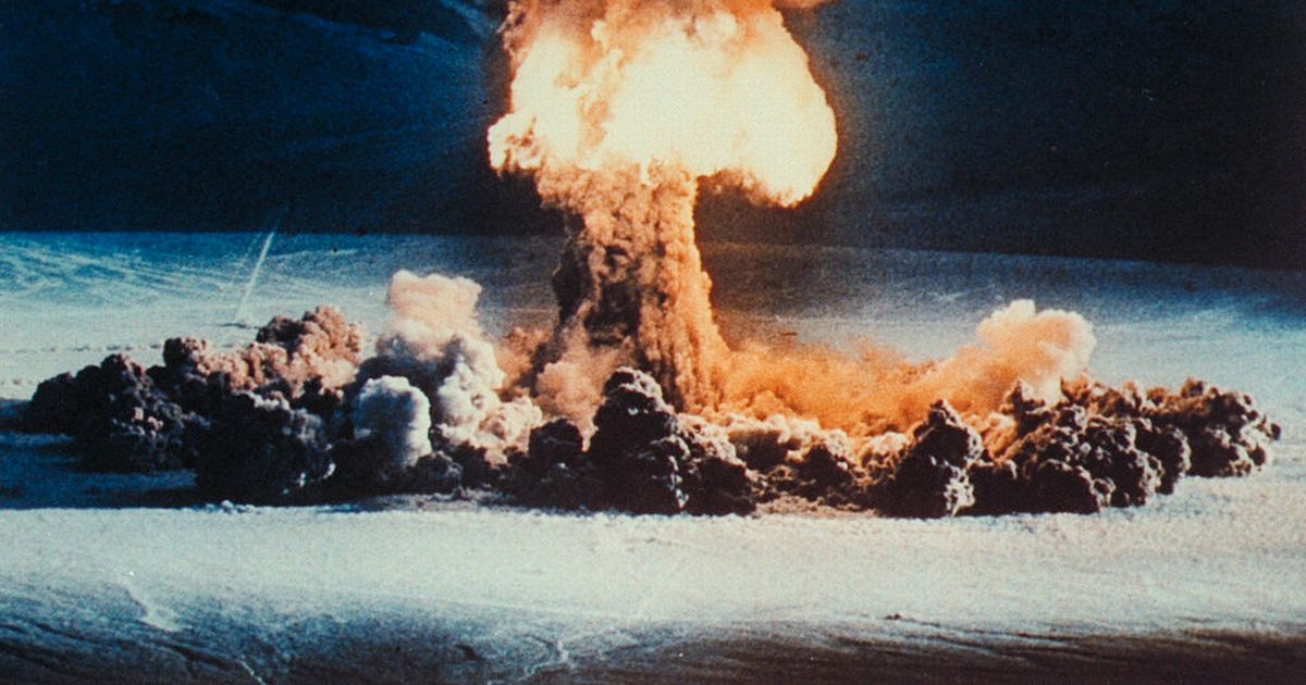 Aliens ‘turned off nuclear weapons as message that they’re useless’