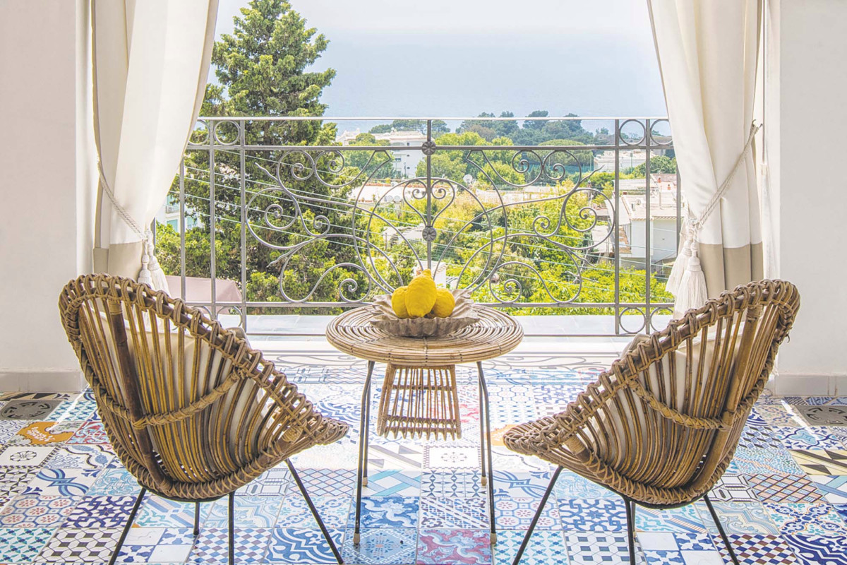 Five glamorous Italian getaways with beautiful jewels