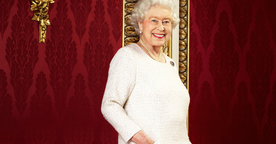 Before ‘The Crown,’ Revelations About the Actual Crown