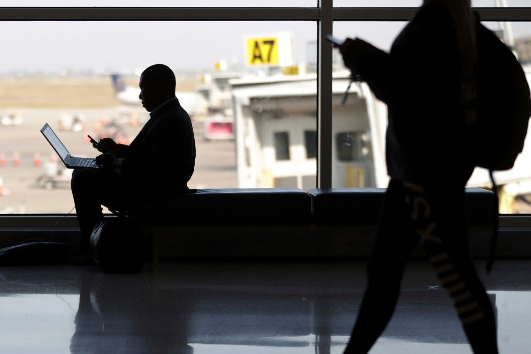 Court finds fault with warrantless searches of global travelers’ laptops, phones