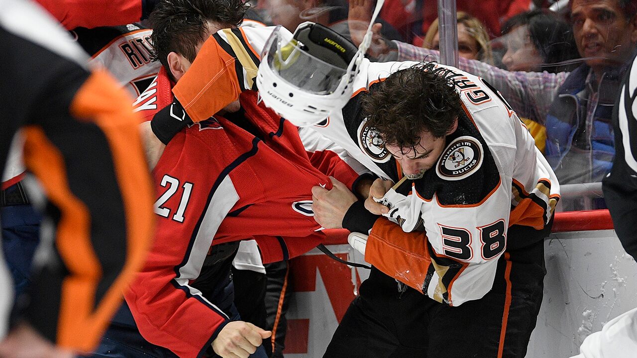 Washington Capitals’ Garnet Hathaway ejected for spitting during nasty brawl vs. Anaheim Ducks
