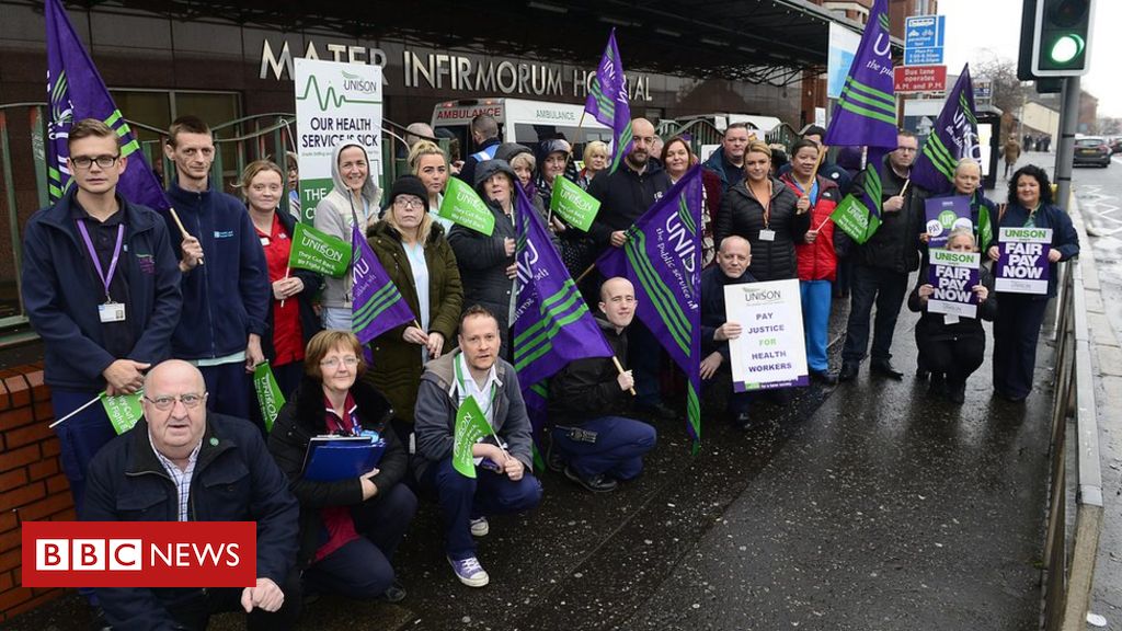 NI Civil Service ‘regret’ as Unison healthcare workers strike