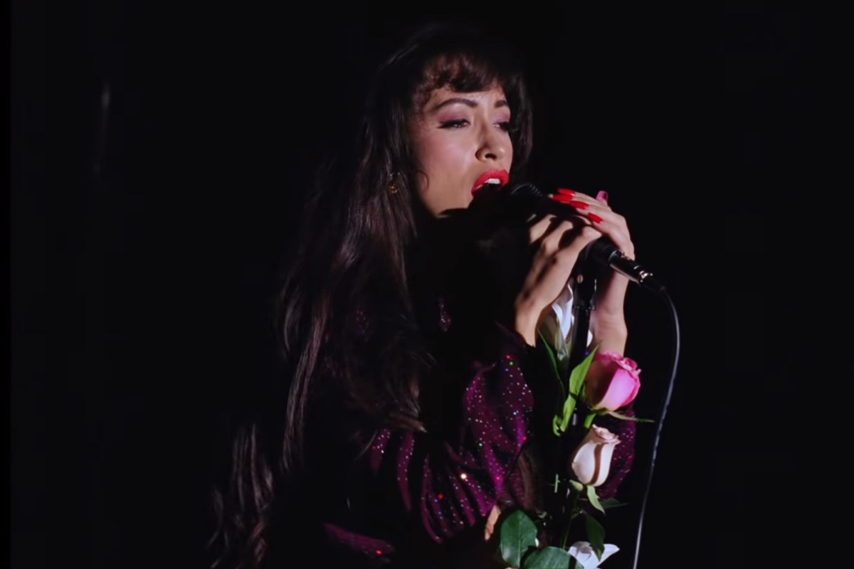 Christian Serratos stuns as Selena in new Netflix series