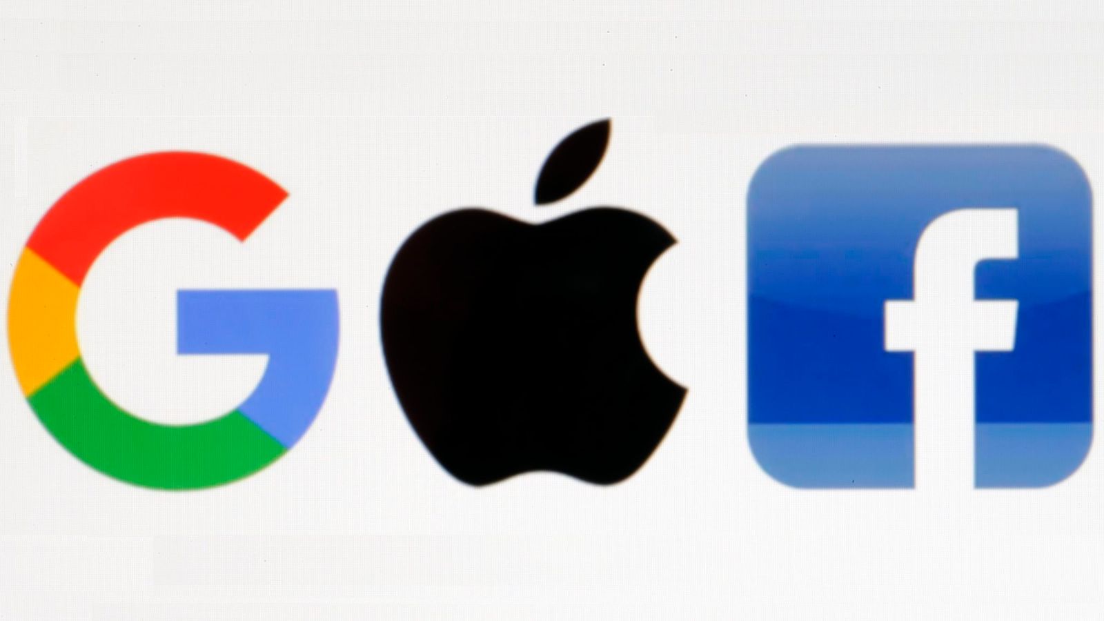 Apple’s new privacy offensive stresses its business model differences with Google and Facebook | Science & Tech News