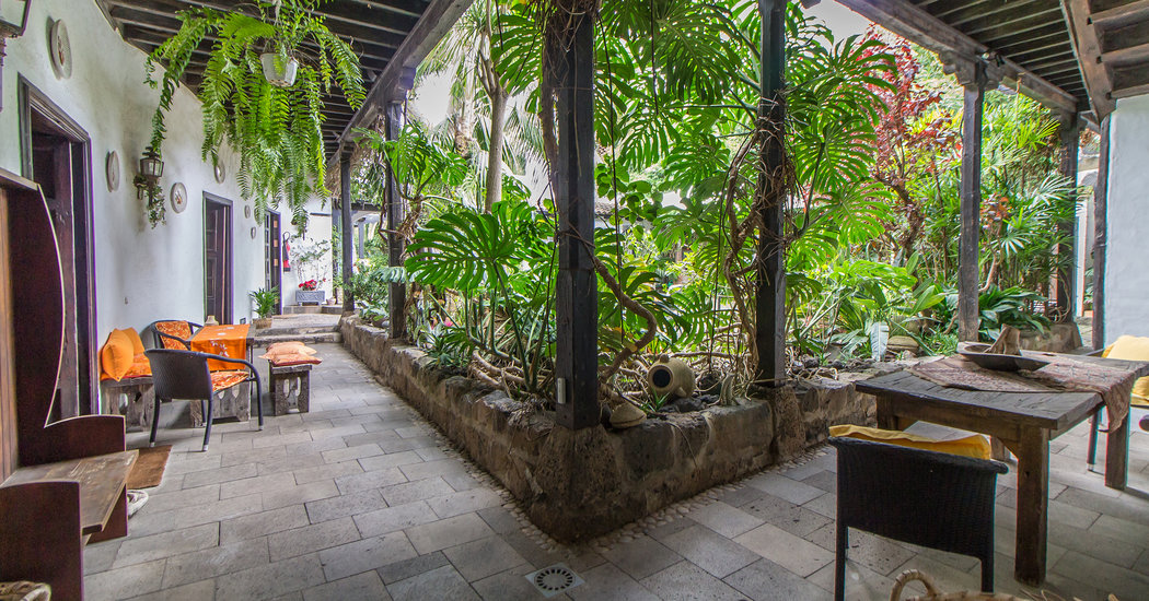 House Hunting in the Canary Islands: A Villa Near the Ocean