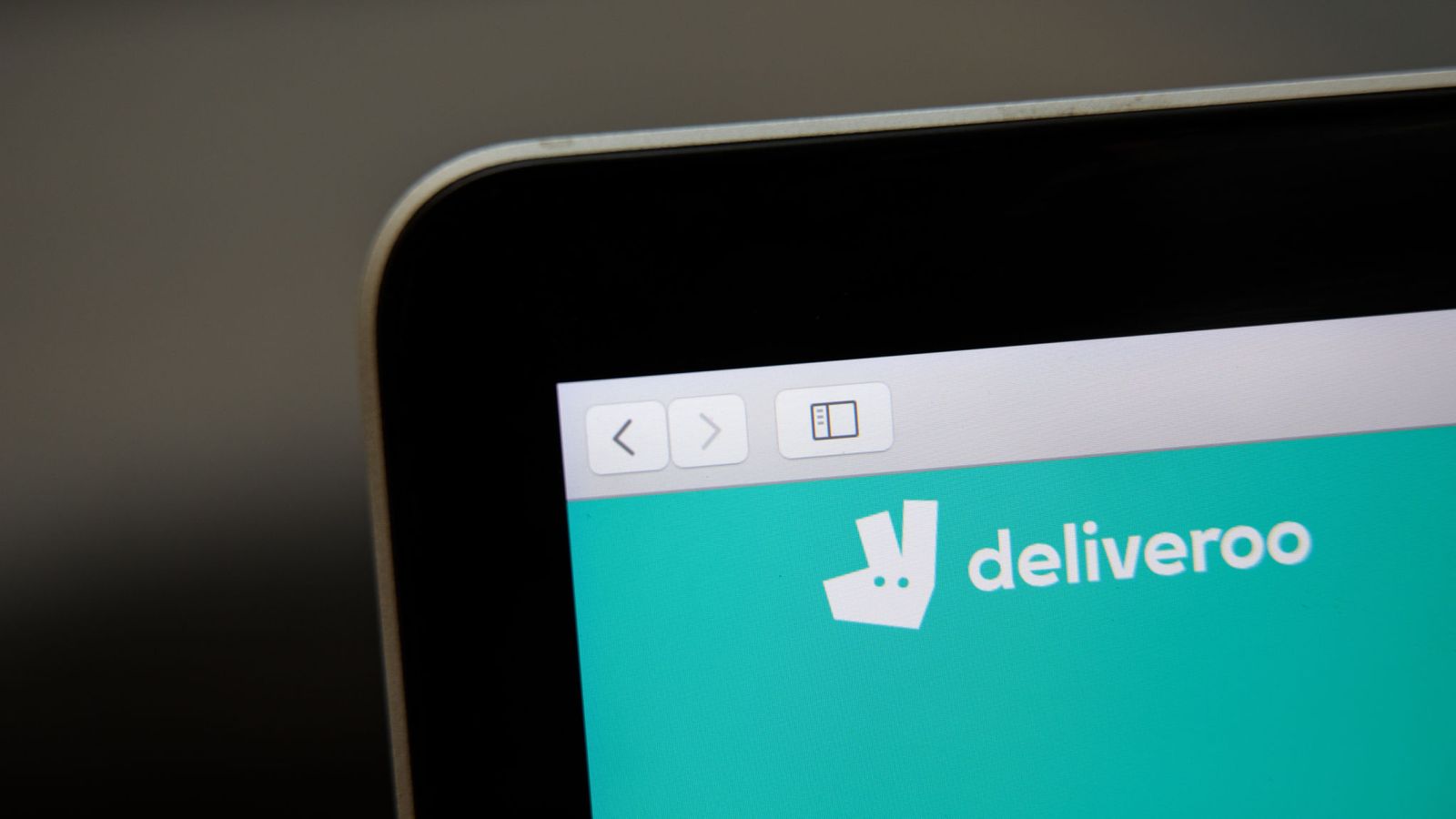 Amazon investment in Deliveroo faces in-depth investigation | Business News