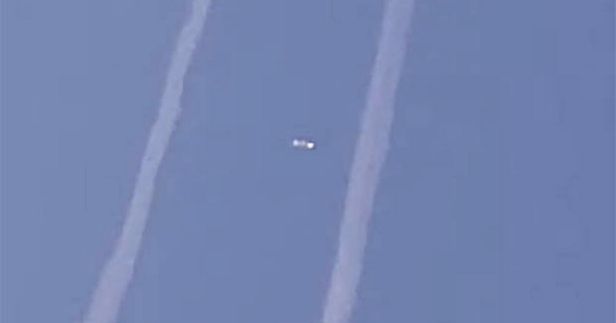 Mysterious tube-shaped UFO ‘the size of a bus’ seen hovering over Massachusetts