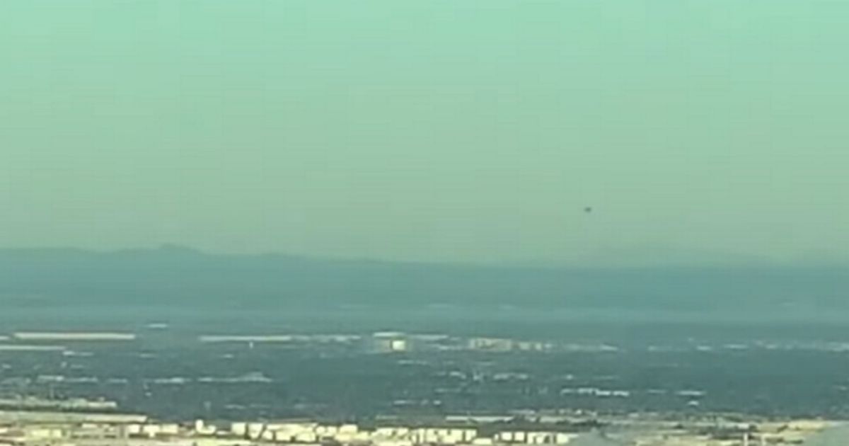 Cigar-shaped UFO appears over Arizona airport to end bizarre 2019 sightings