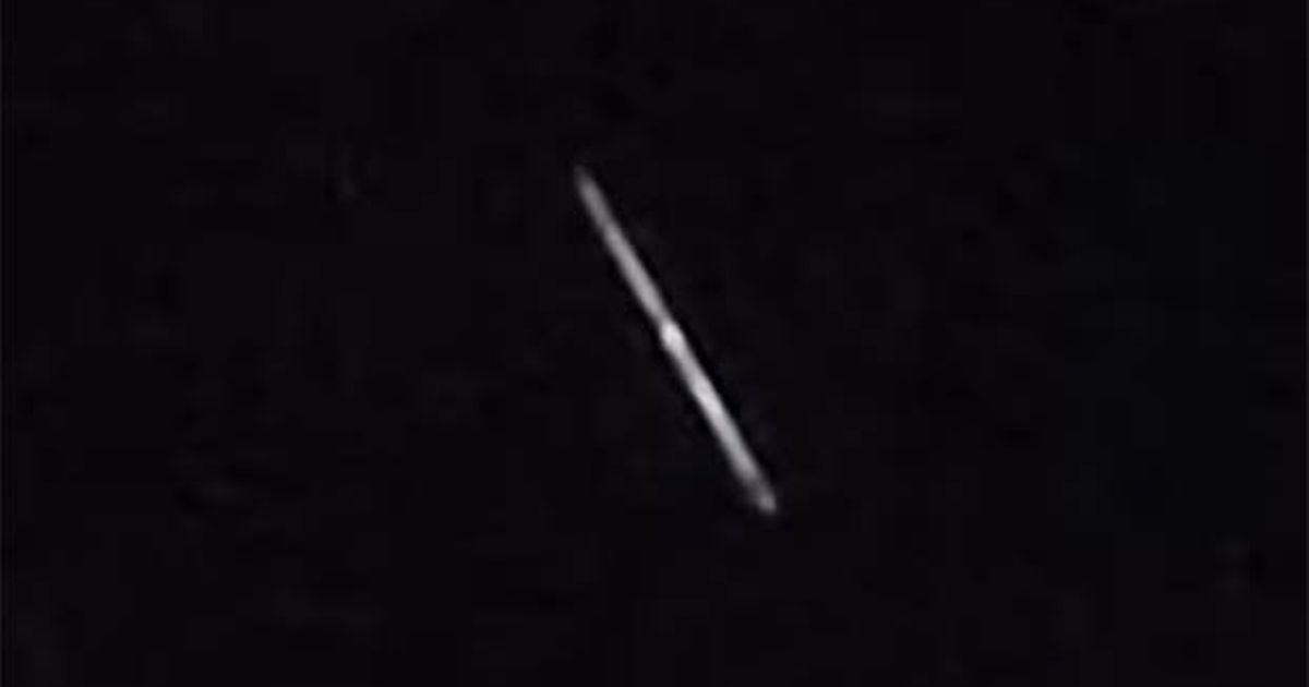 From SpaceX satellites to cigar-shaped UFO: Mystery lights over Texas spark frenzy