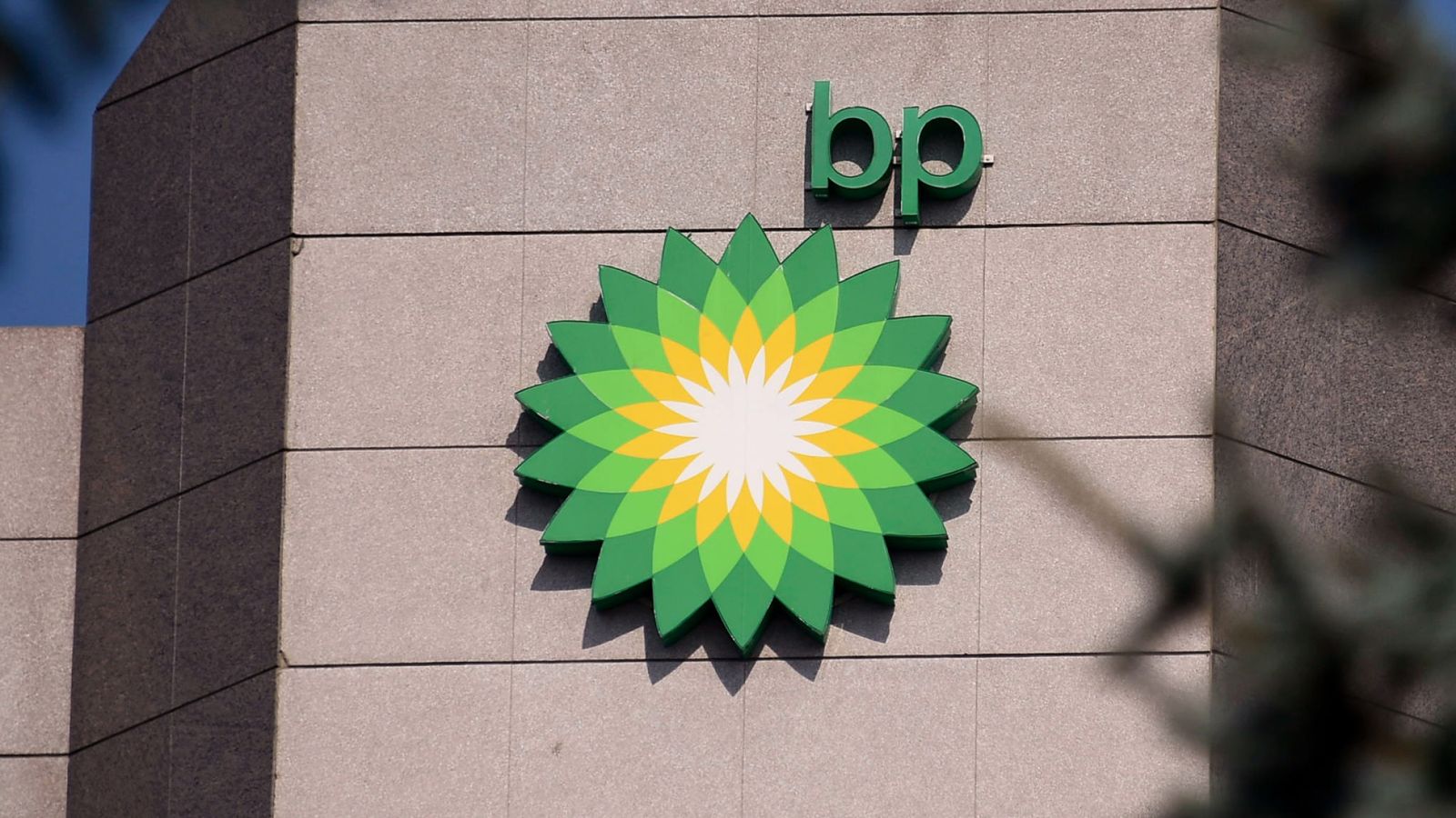 BP quits US lobby groups over climate change differences | Business News