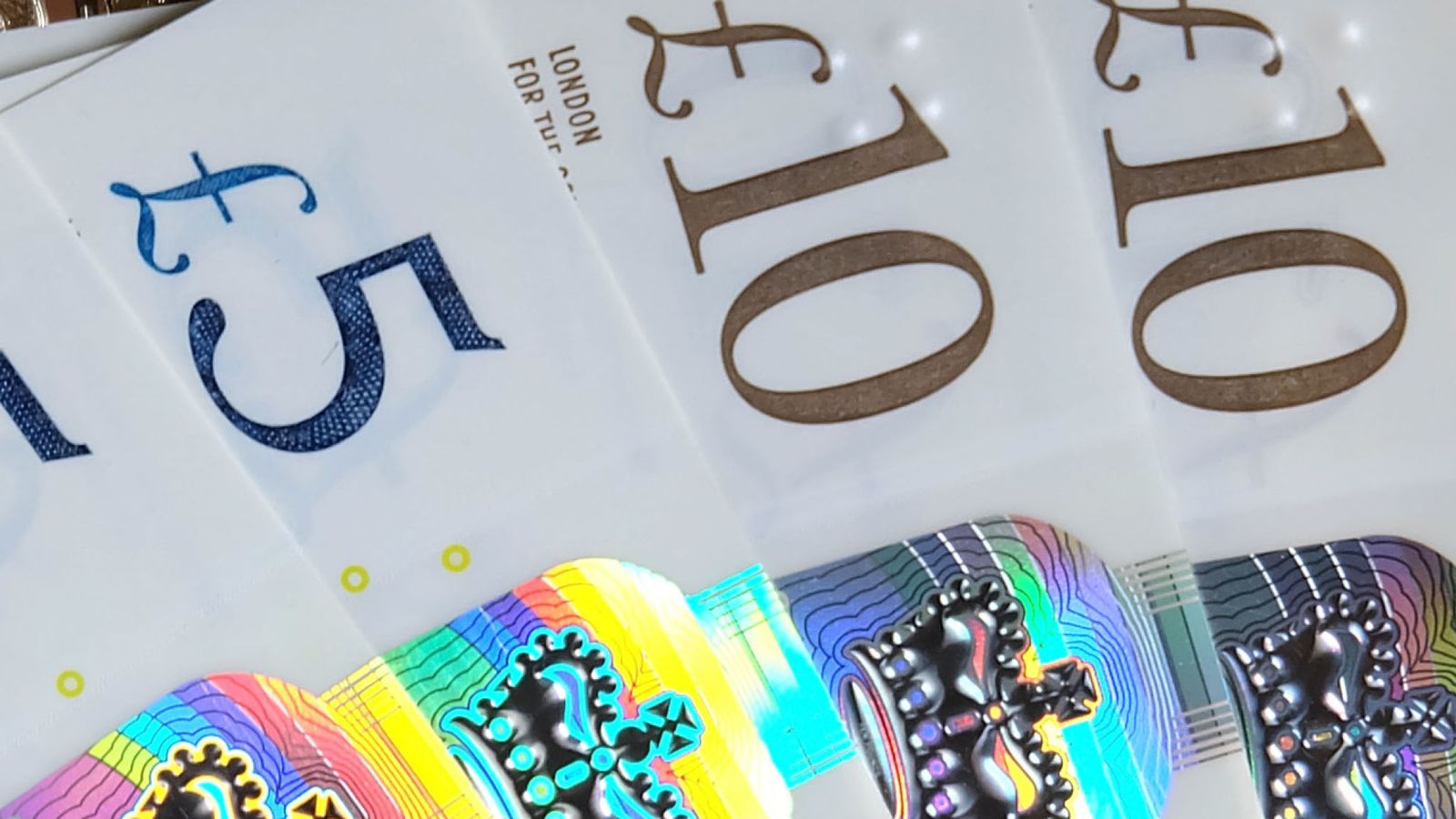 Lenders turn screw on ailing banknote printer De La Rue | Business News