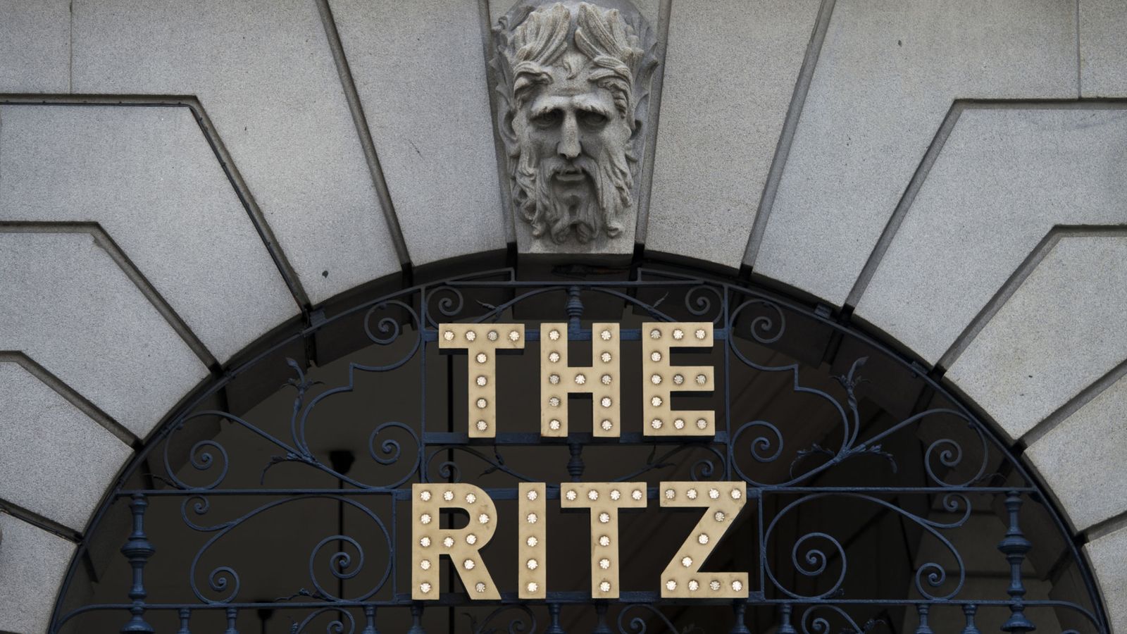 Sir Frederick Barclay secretly recorded at Ritz by own family, court hears | UK News