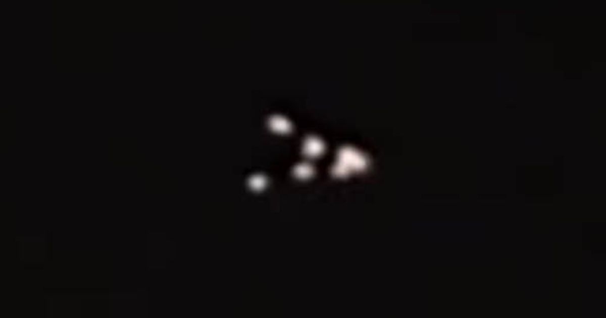 Triangular UFO spotted again over Texas as mystery lights move across sky