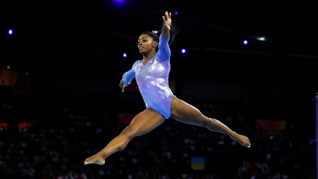 Simone Biles fires back at USA Gymnastics after birthday tweet