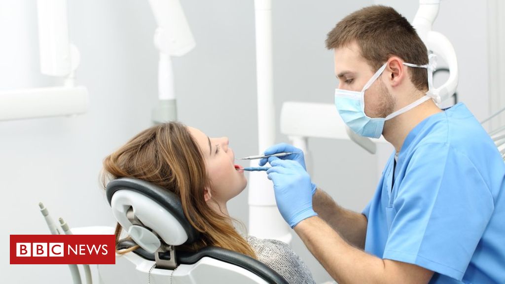 Coronavirus: Dentists to help staff new hospitals