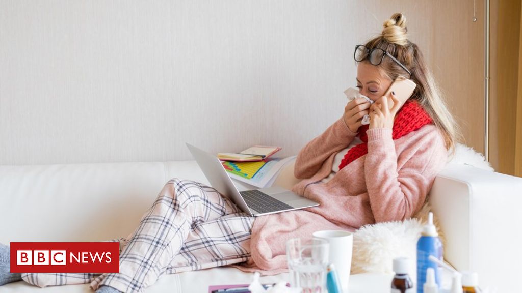 Coronavirus: Should I self-isolate and how do I do it?