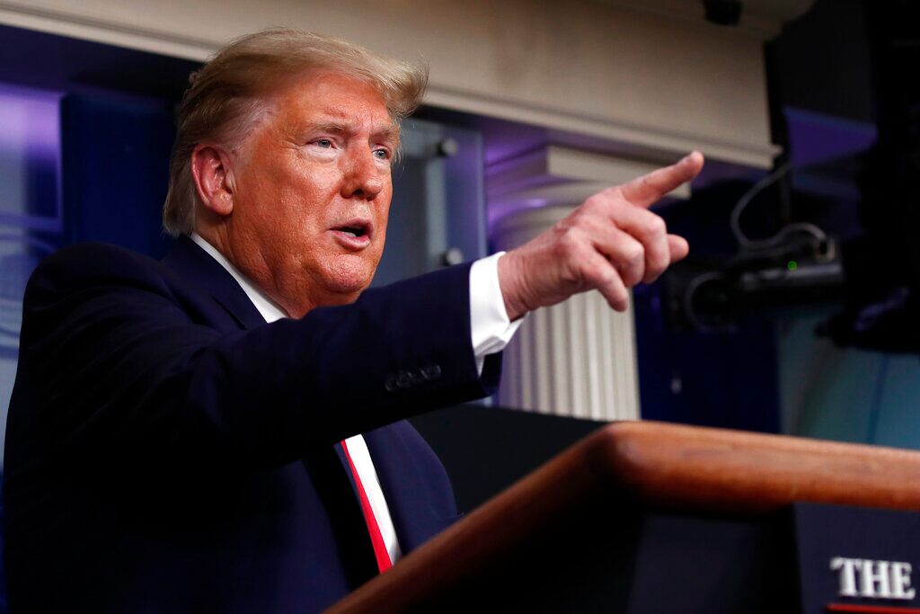 Trump says sports commissioners will help advise restart of economy