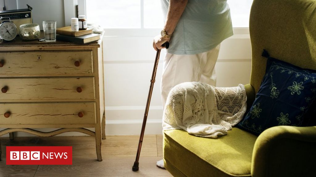 Coronavirus in Scotland: Half of deaths now in care homes