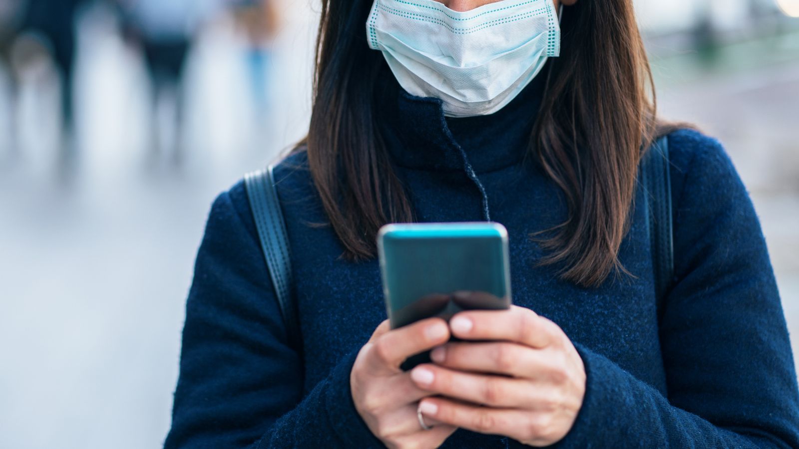 Coronavirus: Apple and Google phones to track down people with COVID-19 | Science & Tech News