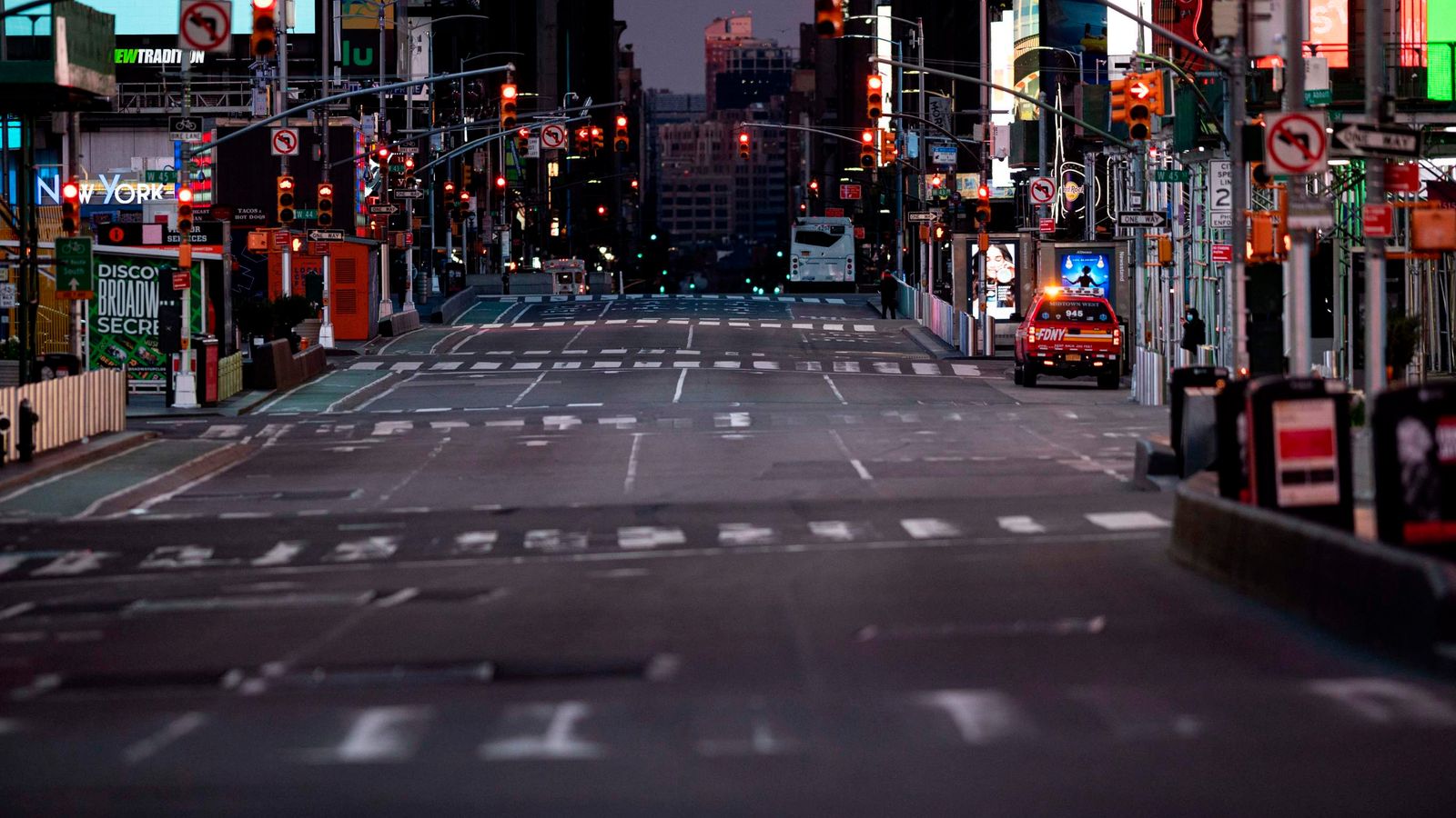 Coronavirus prompts a destruction of US jobs without parallel | Business News