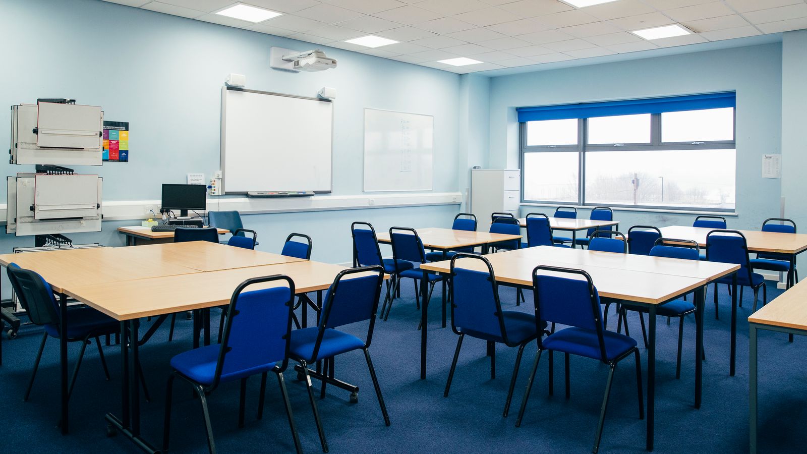 Coronavirus school closures will worsen north/south education divide, say MPs | Politics News