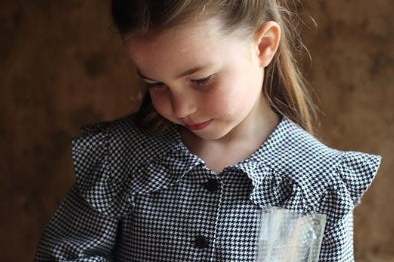 Princess Charlotte rocks the oversized collar trend in fifth birthday pictures