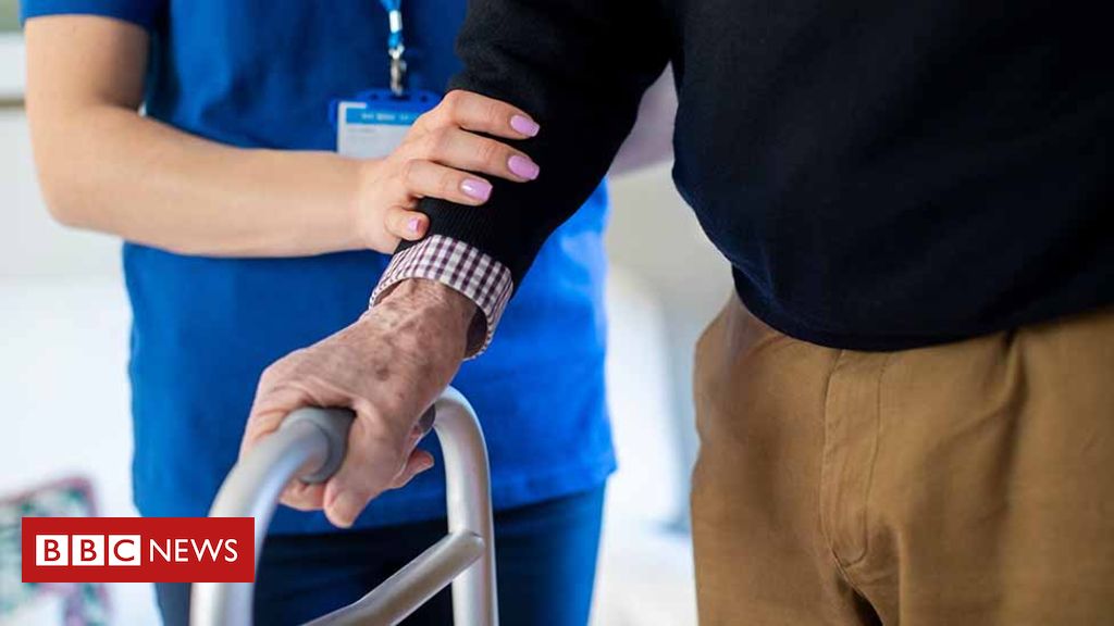 Coronavirus: Data delay left care homes ‘fighting losing battle’