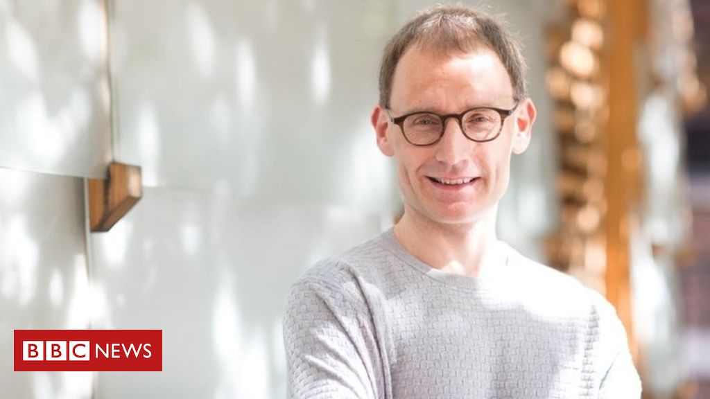 Coronavirus: Prof Neil Ferguson quits government role after ‘undermining’ lockdown