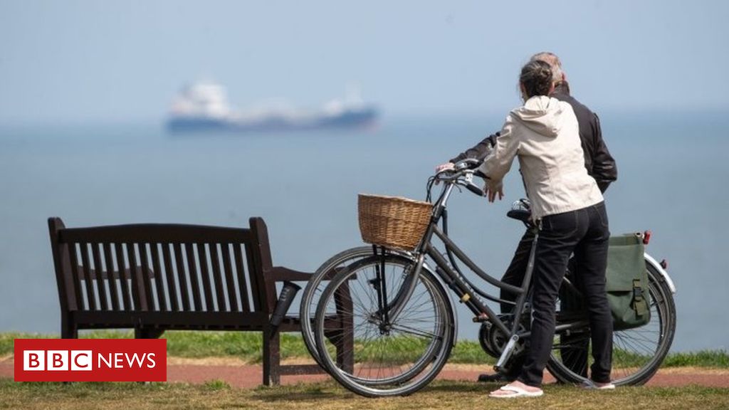 Coronavirus: Boris Johnson urges ‘caution’ on lockdown easing