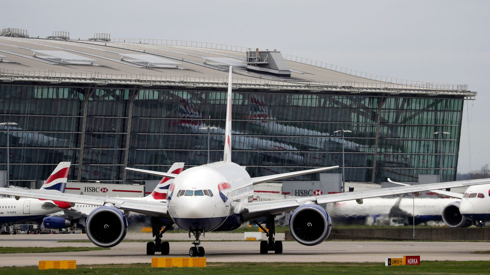 Coronavirus: Aviation bosses beg chancellor to deliver APD review | Business News