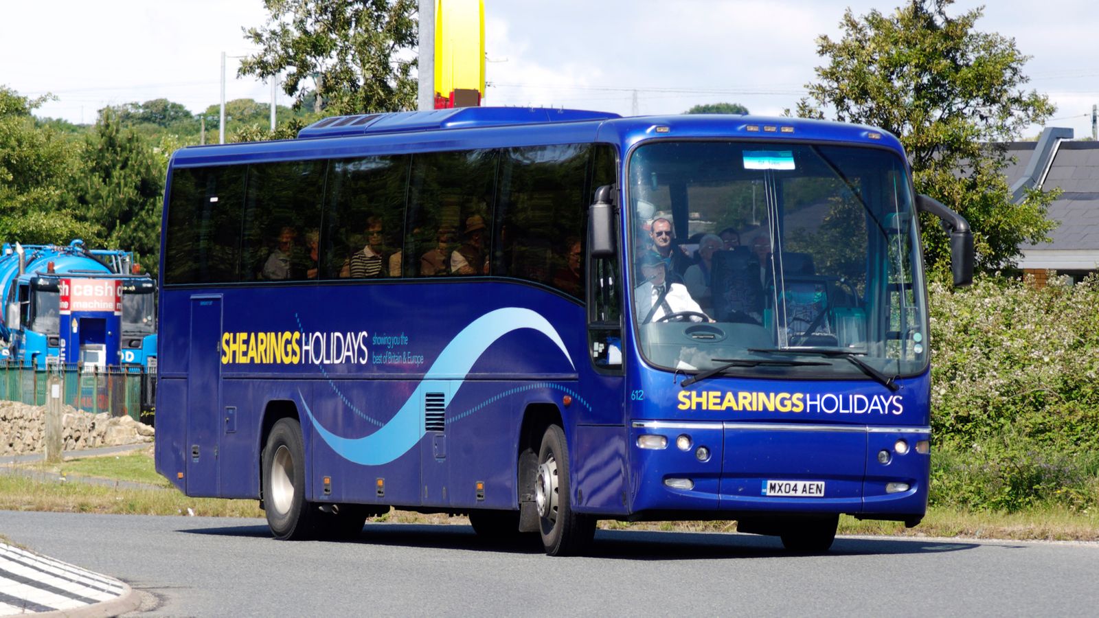 Coronavirus: Shearings collapses with loss of 2,500 jobs | Business News