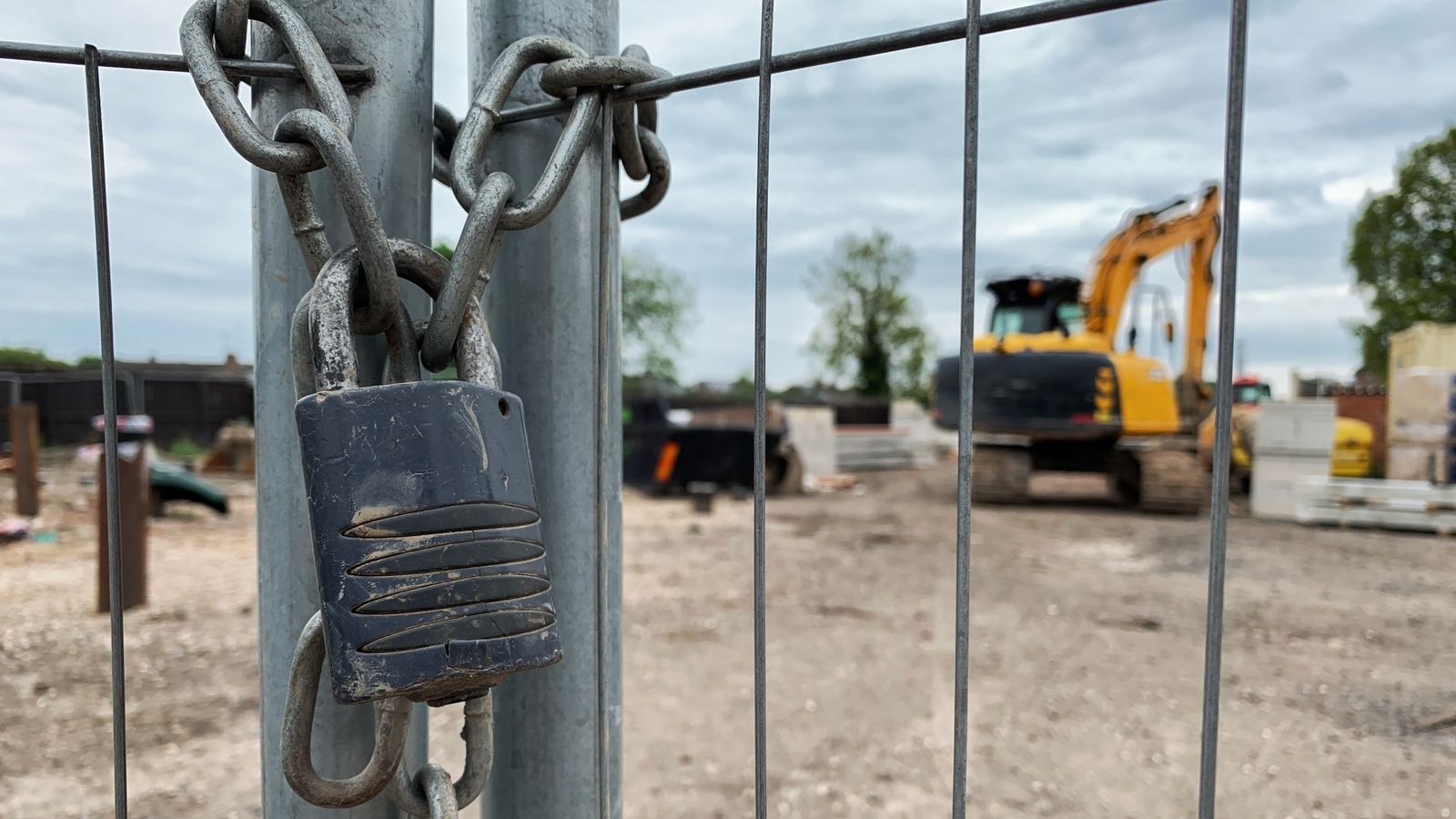 UK economy suffers record slump with GDP plunging by 20.4% | Business News