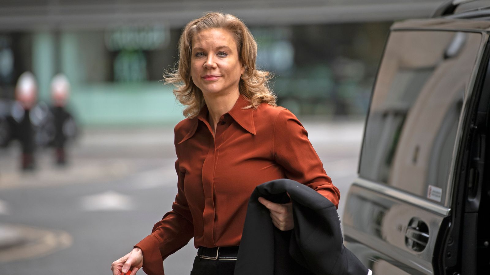 Banking lobby chief apologises for ‘wrong’ remarks about Staveley | Business News
