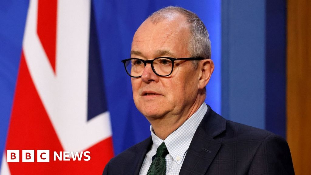 Partygate: 'Sir Patrick Vallance says it is 'disappointing' No 10 broke rules