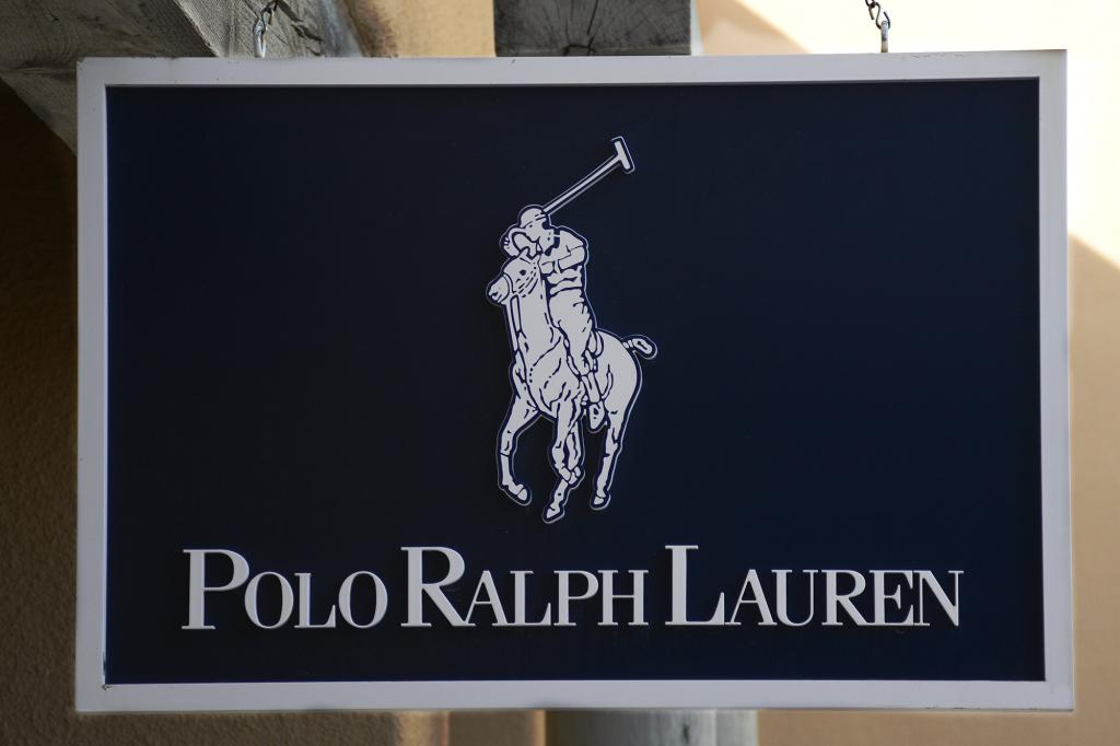 Class-action suit charges Ralph Lauren sweater swindle